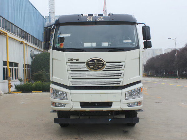 凌宇解放混動攪拌車的特點(diǎn)有哪些？